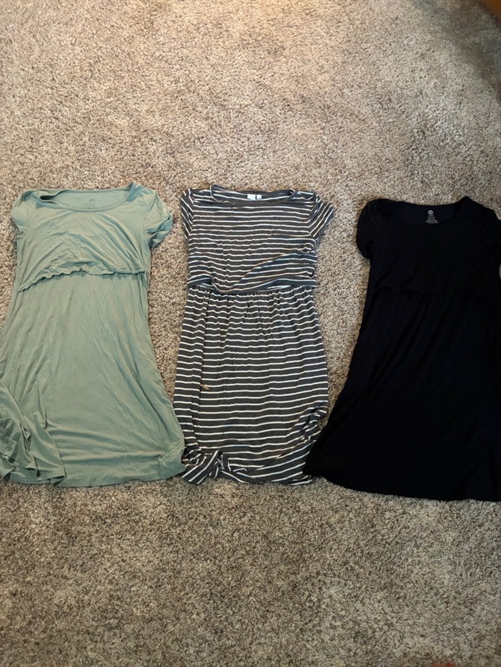 Three Nursing Breastfeeding dresses GAP and Kindred Bravely